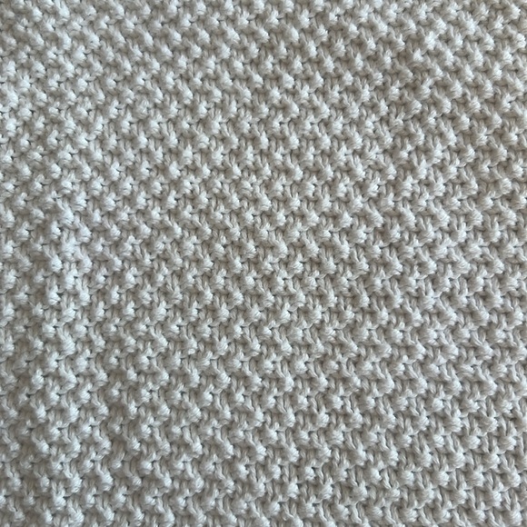 EUC GAP ALL COTTON MULTI STITCH PULLOVER SIZE SMALL - Picture 7 of 8